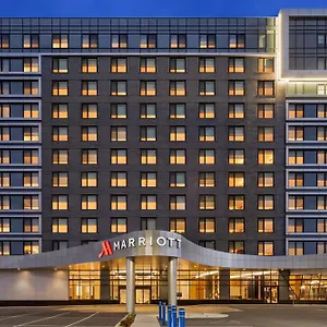 Marriott Jfk Airport فندق