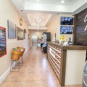 2* Hotel Canal Loft